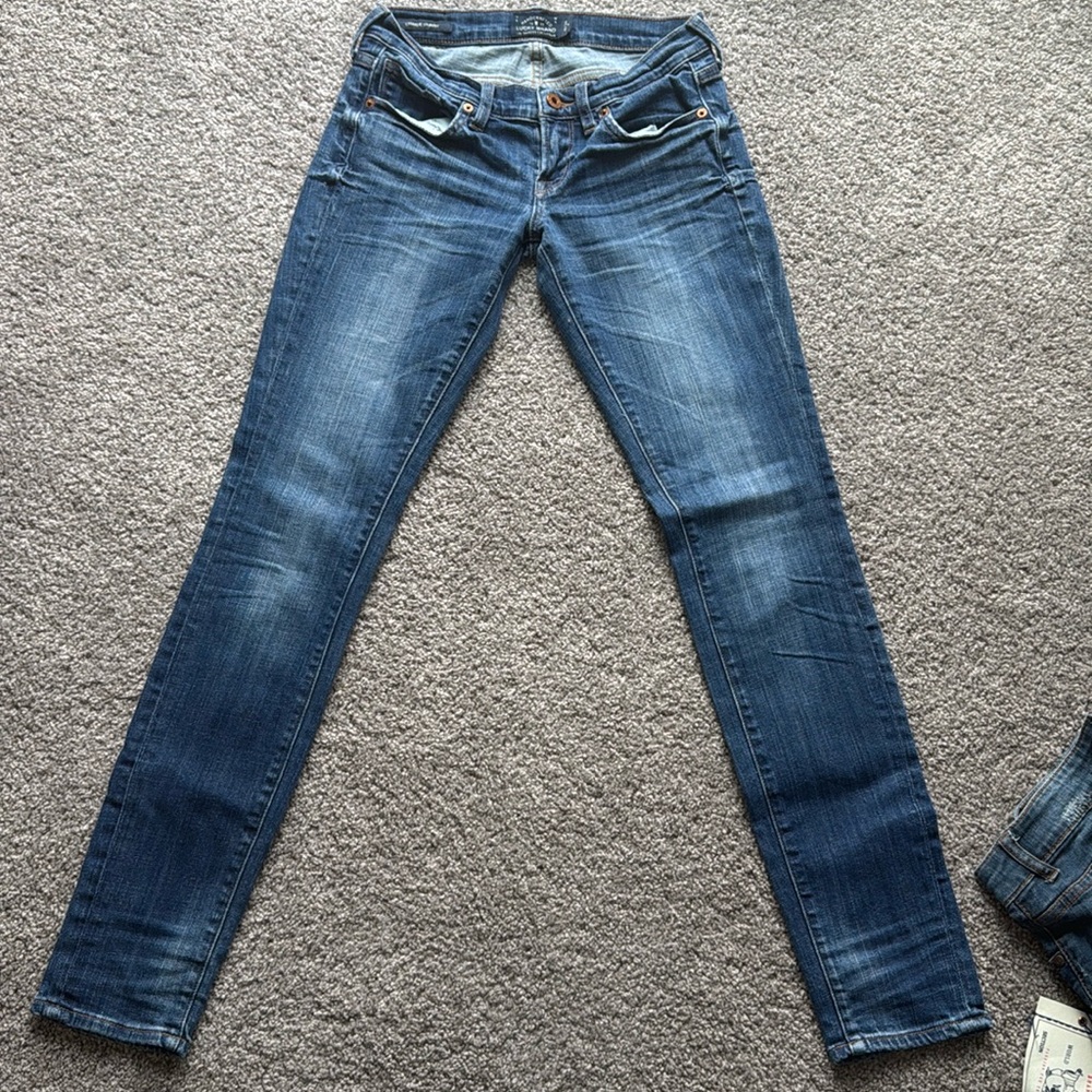 Lucky Brand Charlie skinny Jeans